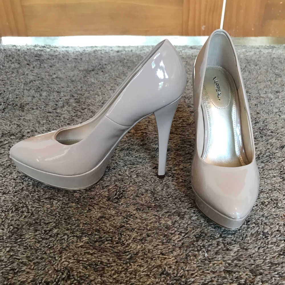 Nude heels